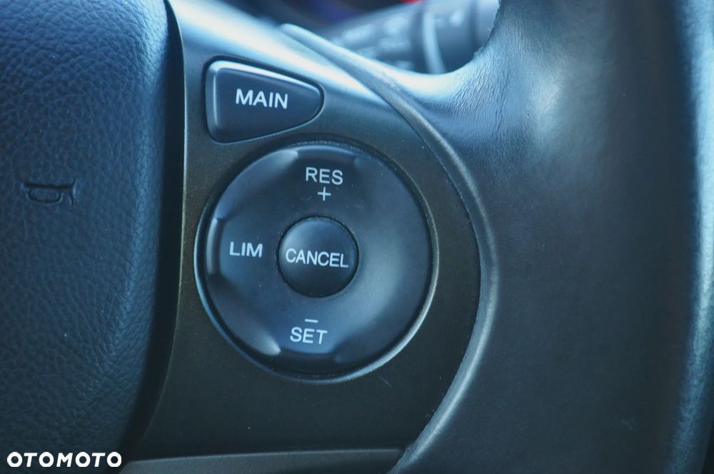 Honda Civic 1.8 i-VTEC Sport - 17