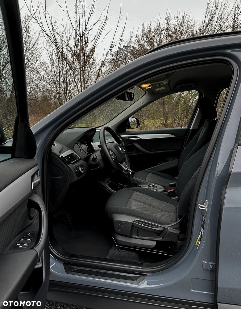 BMW X1 xDrive25e Sport Line - 25