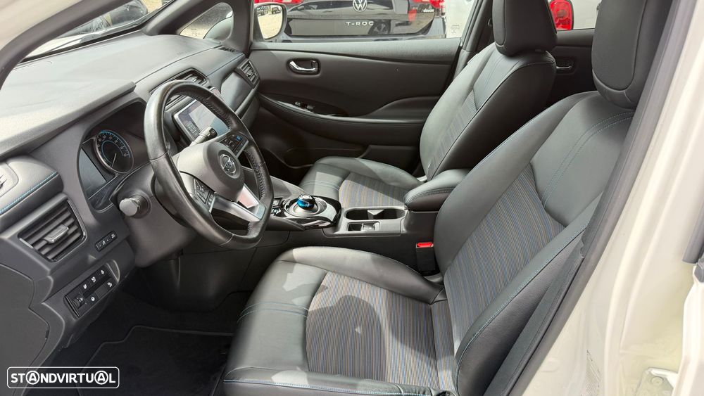 Nissan Leaf 62 kWh e+ N-Connecta - 13