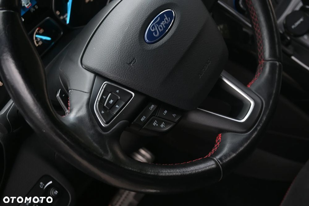 Ford Kuga 1.5 EcoBoost 4x4 ST-Line - 34