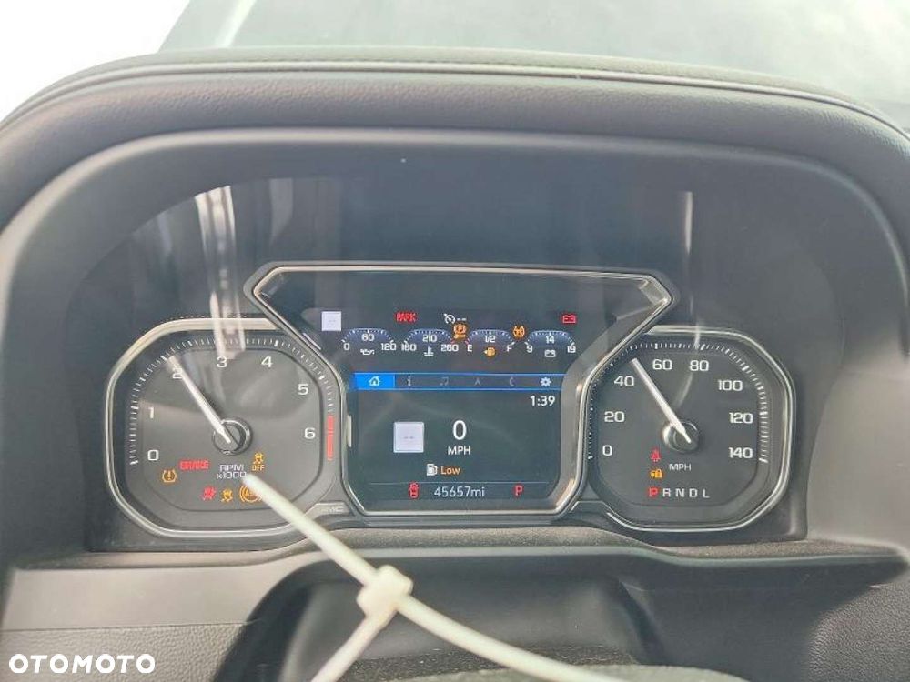 GMC Sierra - 10