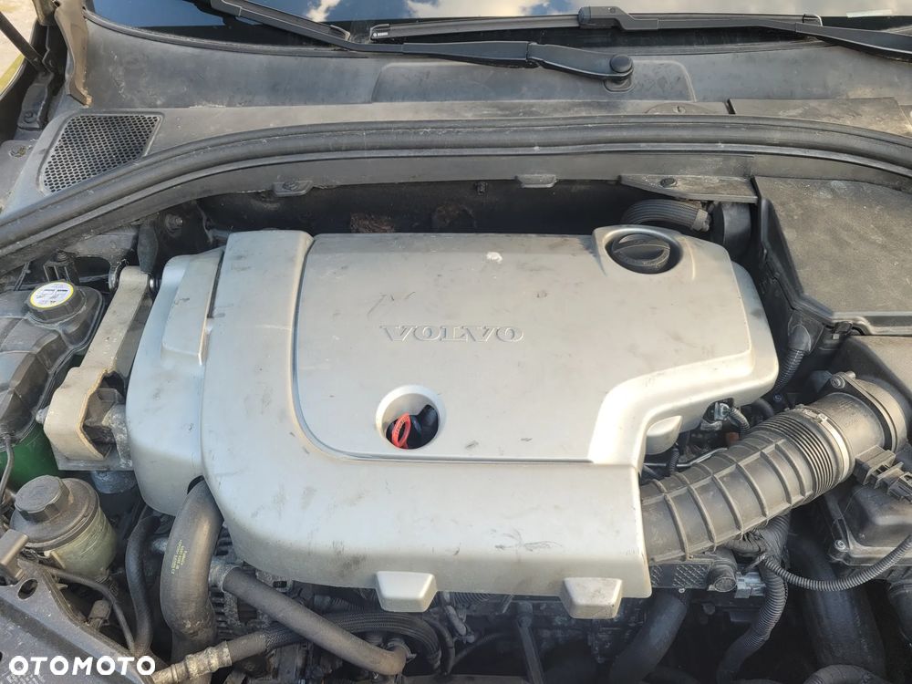 Volvo XC 60 2.4D AWD Momentum - 14