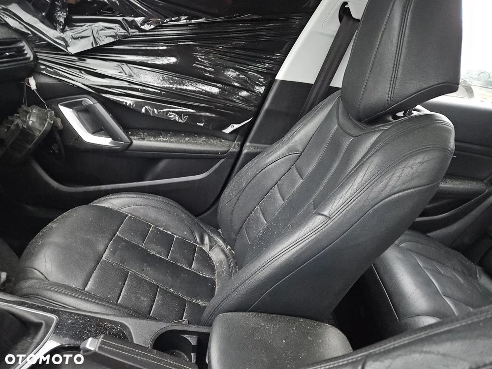 Fotele kanapa skóra skórzane boczki Peugeot 308 II T9 kombi SW 2015r EKUD - 3