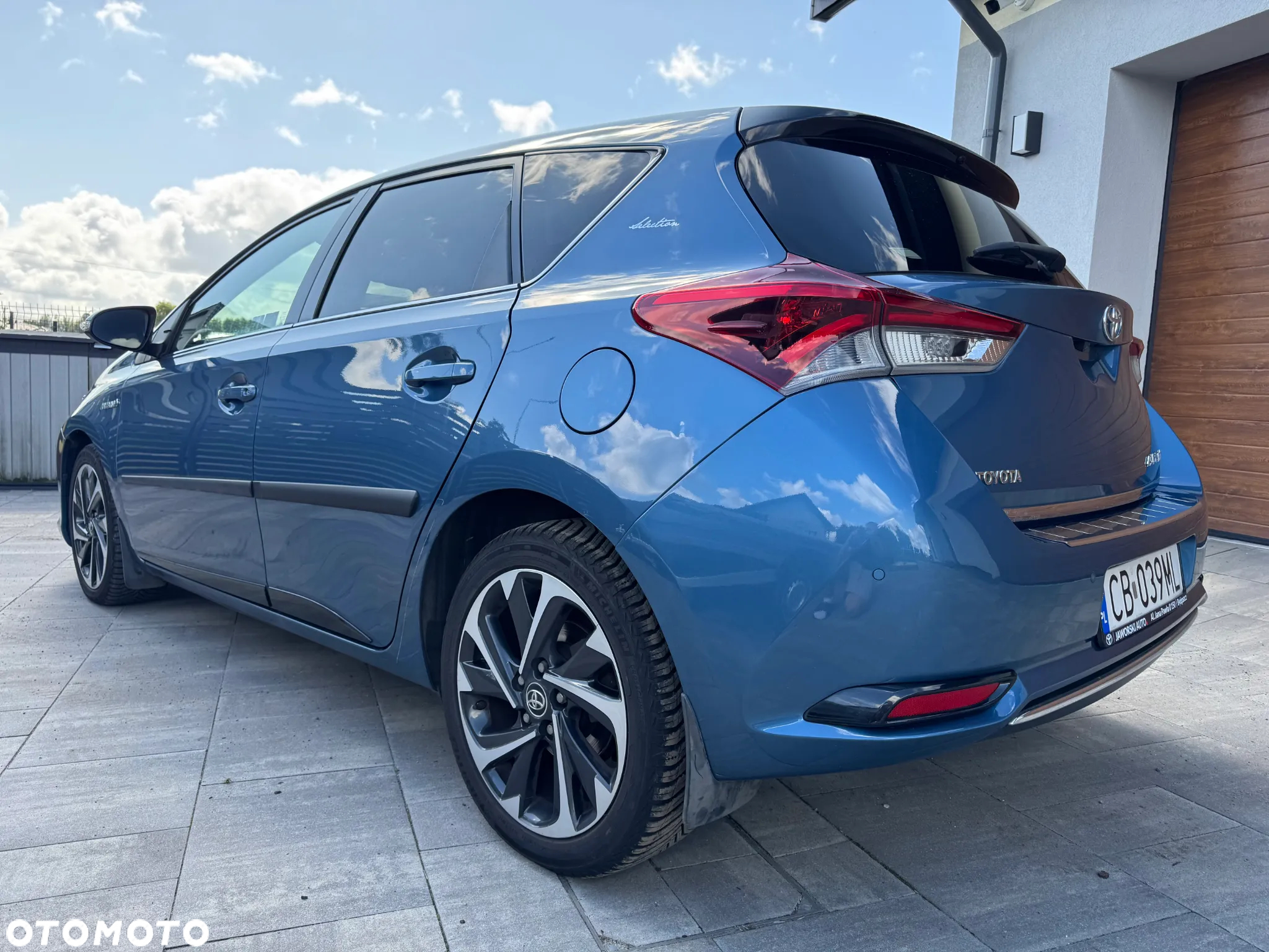 Toyota Auris 1.8 HSD Luna - 9