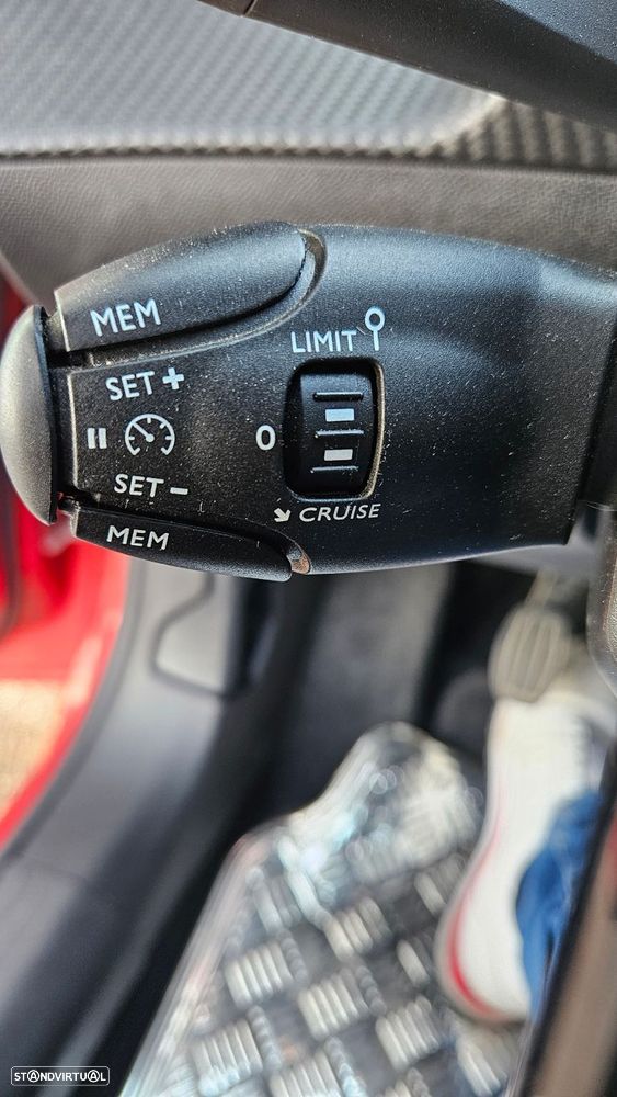 Peugeot 208 1.5 BlueHDi Active Pack - 28