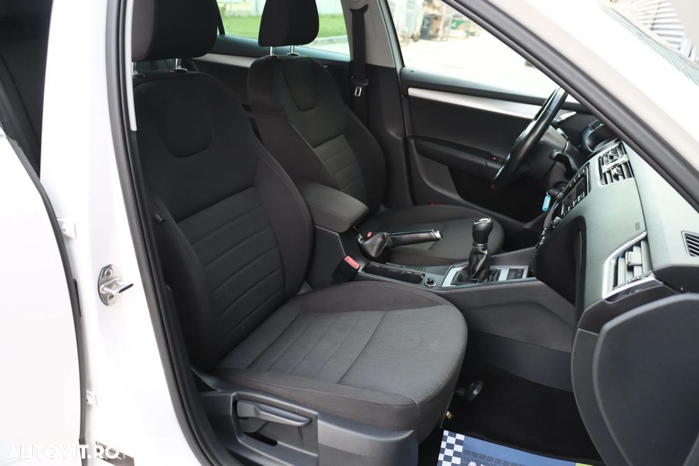 Skoda Octavia - 10
