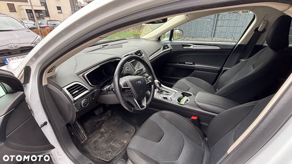 Ford Mondeo 2.0 EcoBoost Titanium - 7