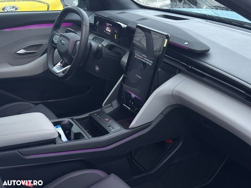 Ford Explorer RWD 77 kWh Extended Range Premium - 15