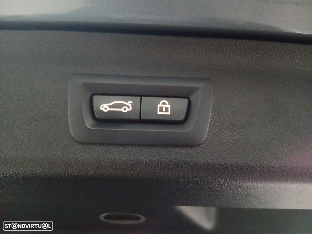 BMW 520 e Pack M - 26