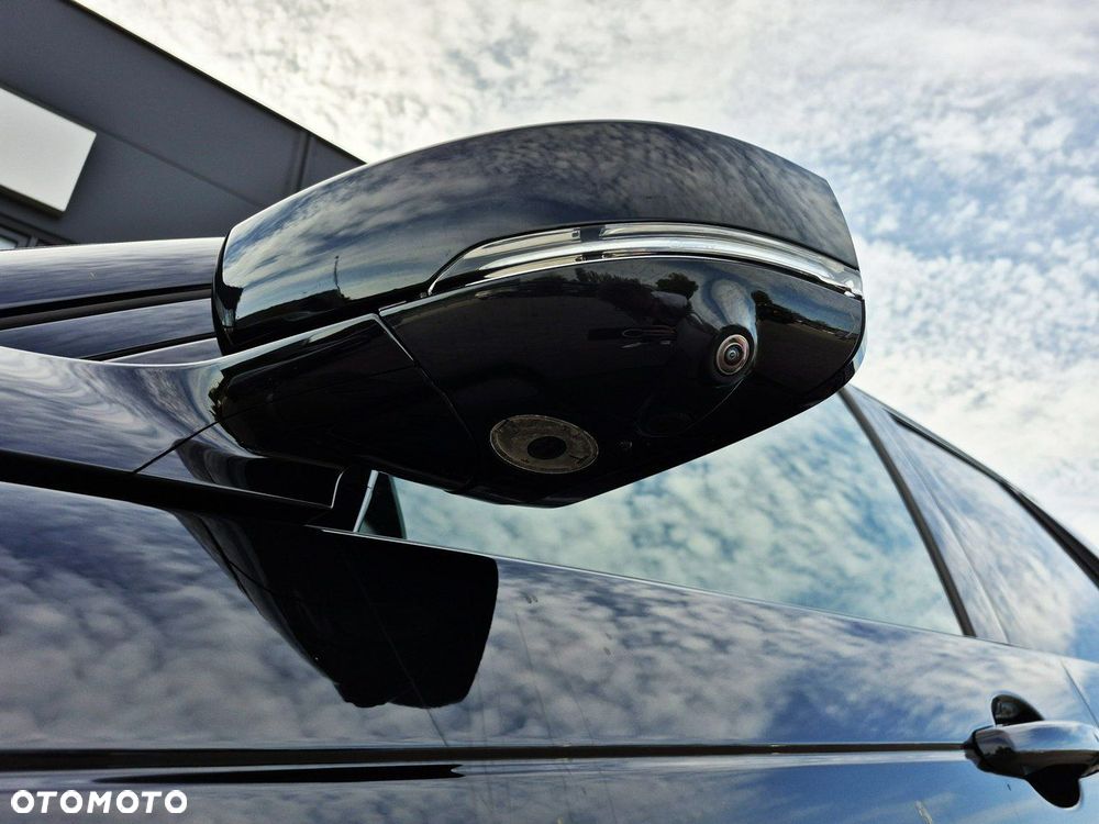Land Rover Discovery 3.0 D250 mHEV Dynamic SE - 29