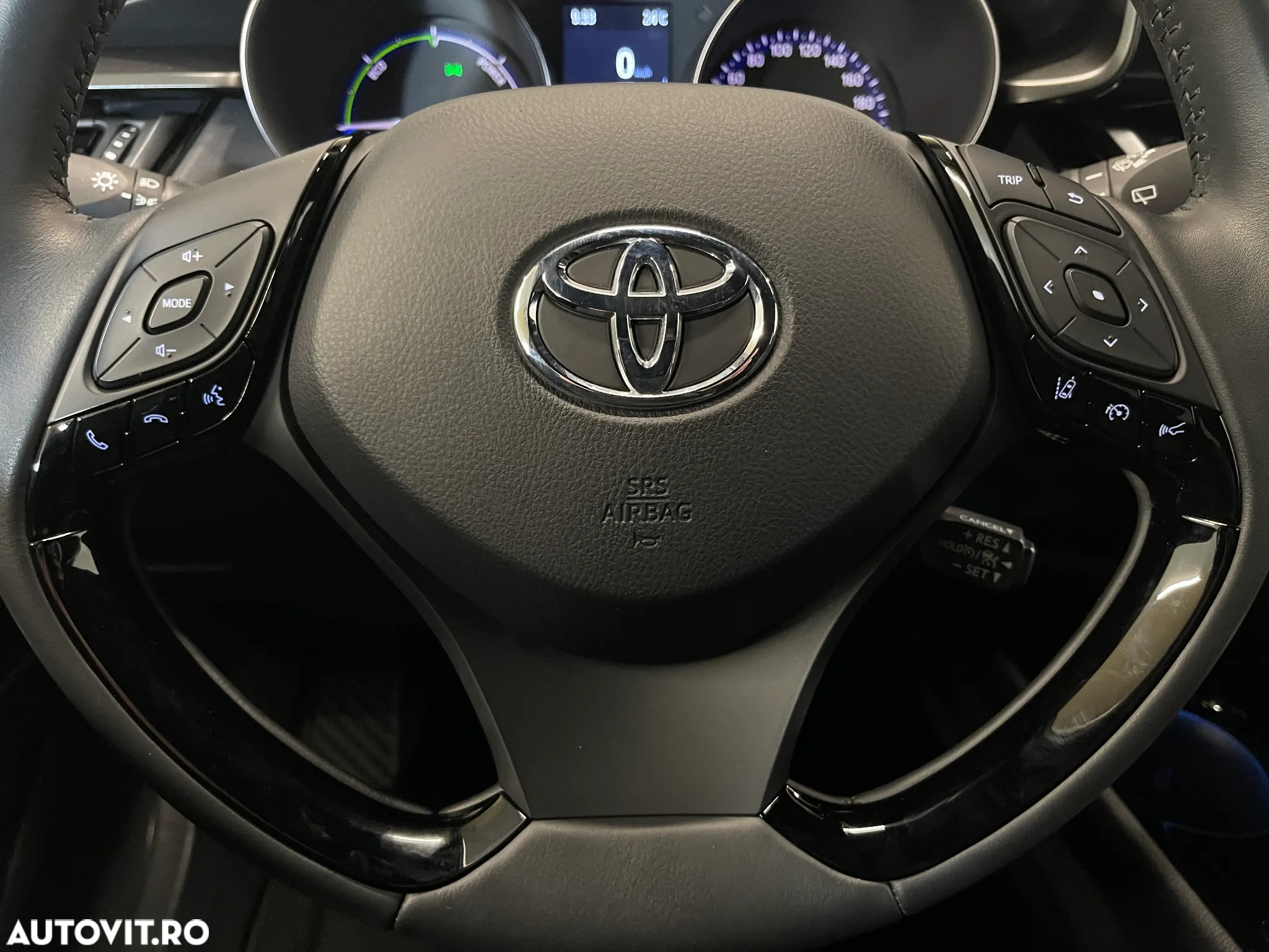Toyota C-HR 2.0 HSD 184 CP 4x2 CVT Style - 19