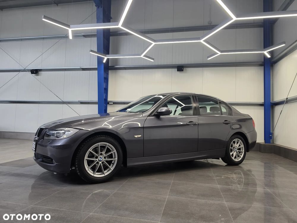 BMW Seria 3 318i Edition Lifestyle - 3