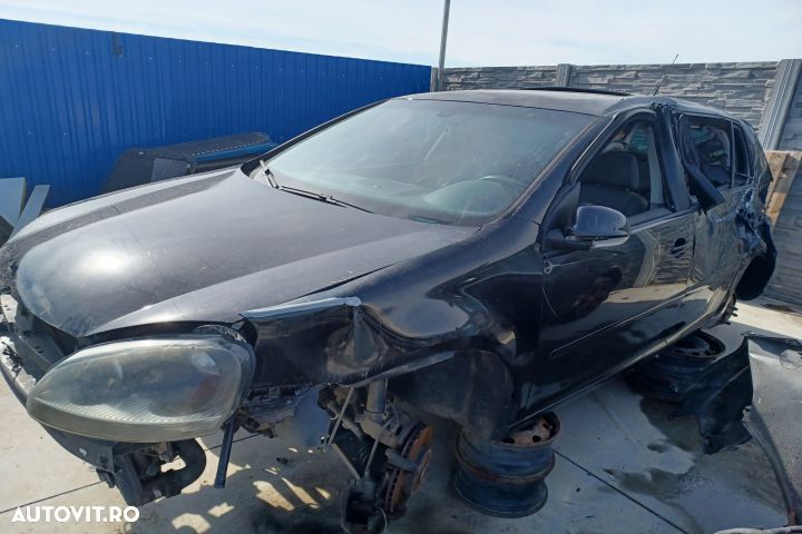 Lampa stop dreapta pe aripa Volkswagen VW Golf 5  [din 2003 pana  2009] seria Hatchback 5-usi 2.0 T - 4