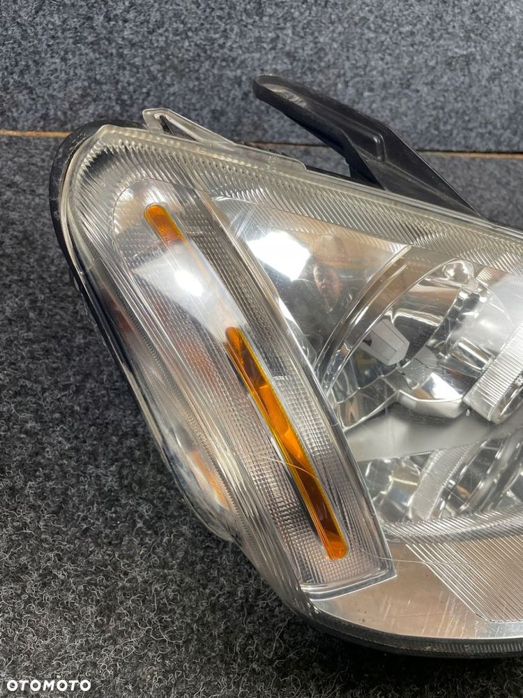 ford c-max mk1 lampa prawa przód przednia europa - 2