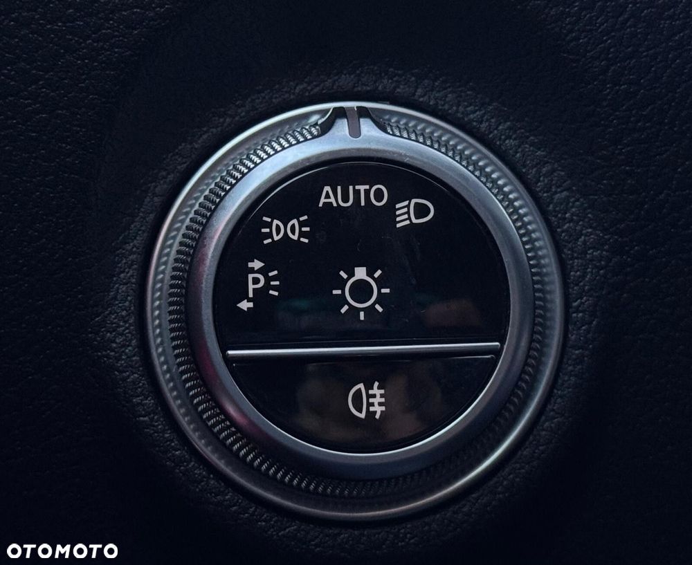 Mercedes-Benz Klasa C - 29