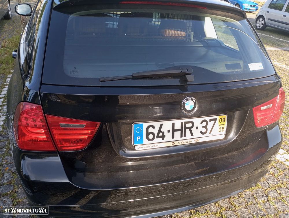 BMW 318 d Touring Navigation Sport - 9