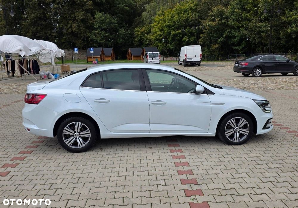 Renault Megane - 5
