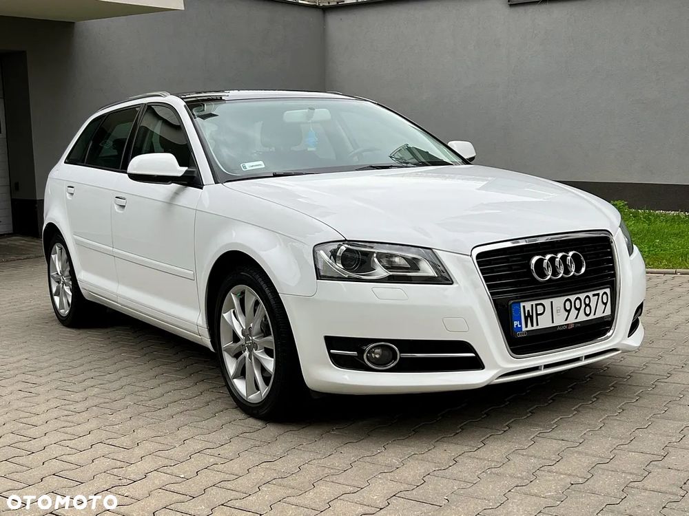 Audi A3 Sportback 1.4 TFSI S tronic Ambition - 4