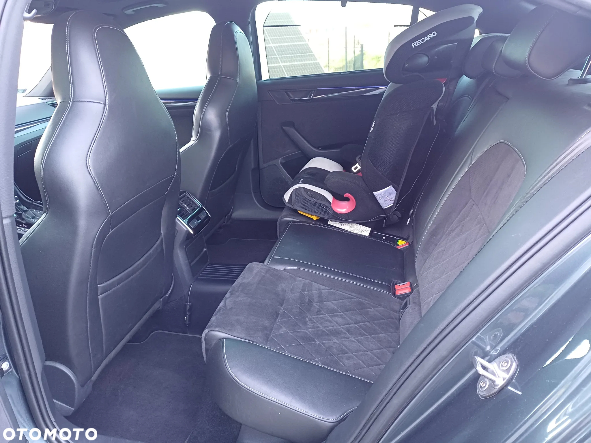Skoda Superb 2.0 TSI Sportline DSG - 27