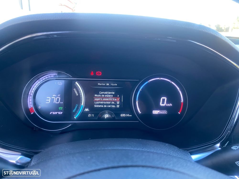 Kia Niro EV 64kWh Tech - 17