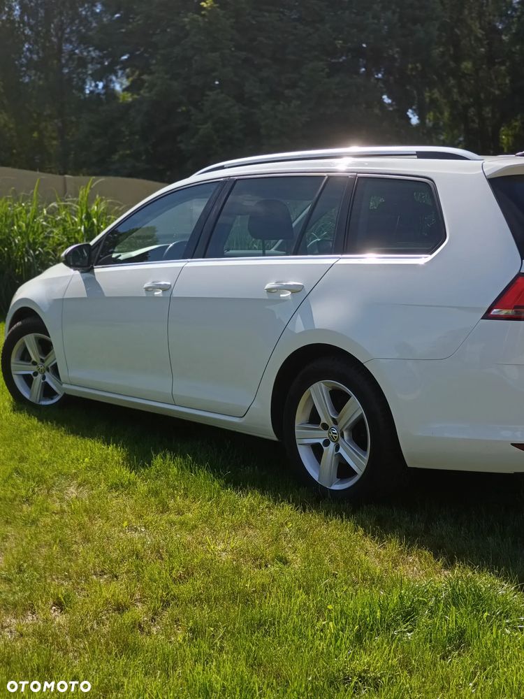 Volkswagen Golf 1.6 TDI BlueMotion Comfortline - 4