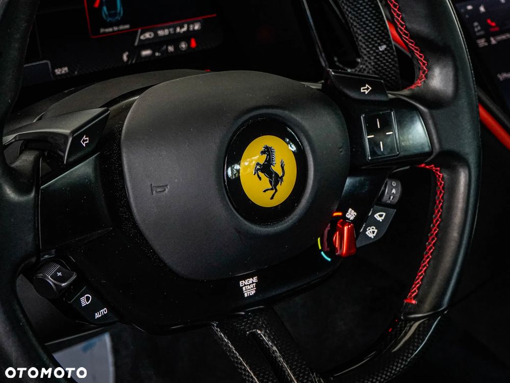 Ferrari Roma - 17