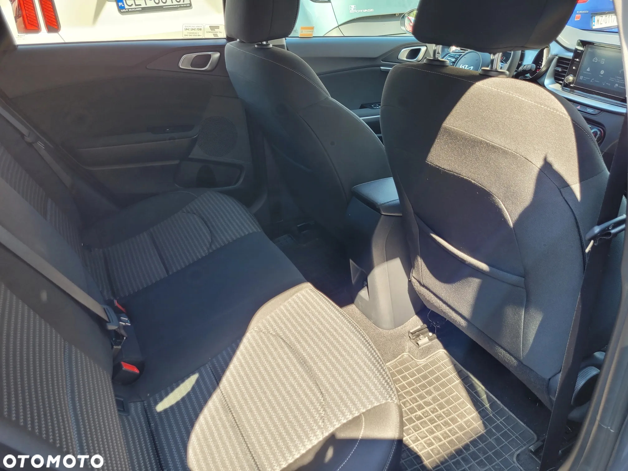 Kia Ceed 1.5 T-GDI M - 12