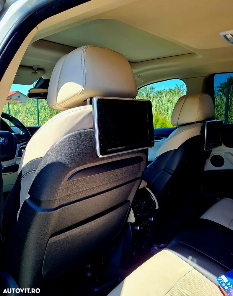 BMW X6 xDrive40d - 8