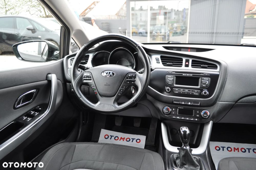 Kia Ceed 1.6 GDI Edition 7 - 19