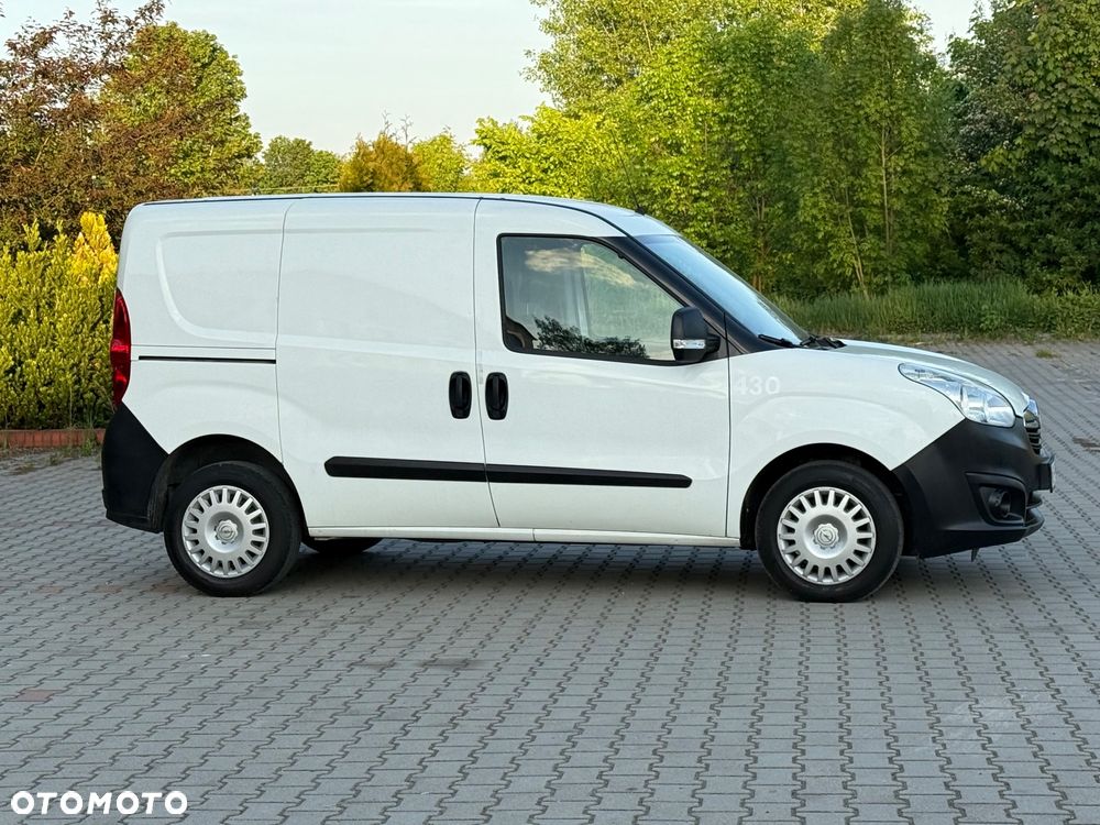 Opel COMBO 1.3 - 9