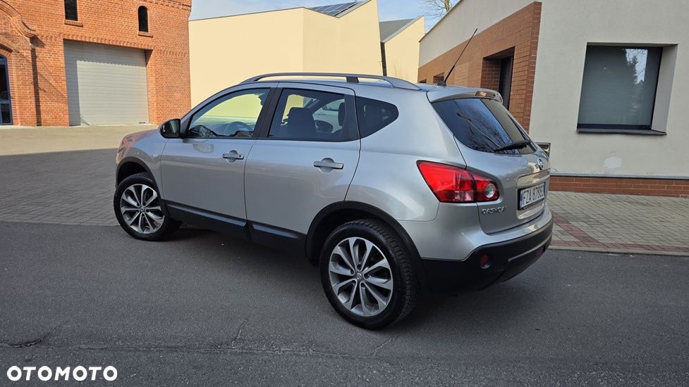 Nissan Qashqai 2.0 Tekna - 10