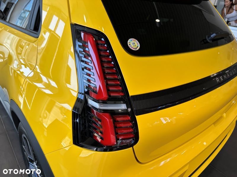 Renault 5 52kWh Comfort Range Techno - 15