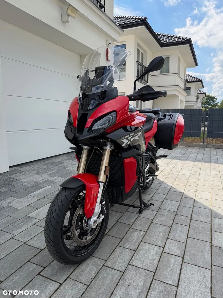 BMW XR - 13