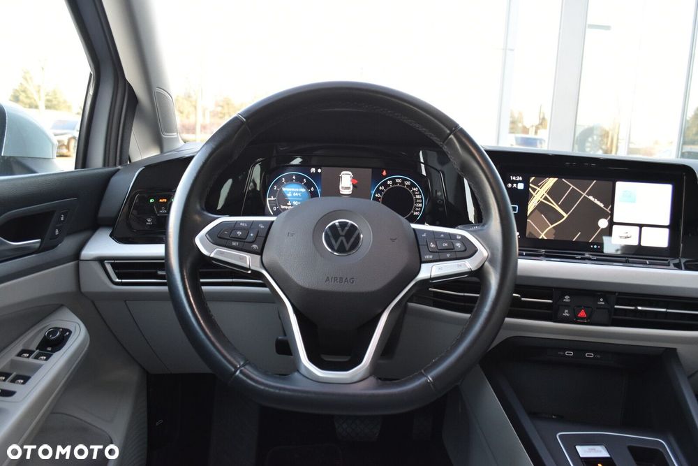 Volkswagen Golf Variant - 12