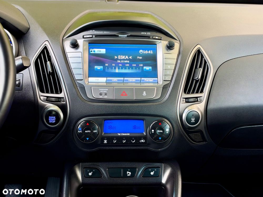 Hyundai ix35 blue 1.6 2WD Finale Gold - 16
