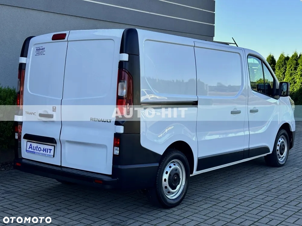 Renault Trafic - 18