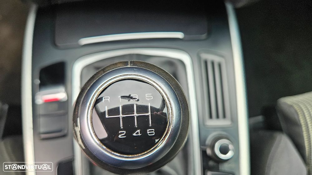 Audi A4 Avant 2.0 TDI DPF S line Sport Pack - 21