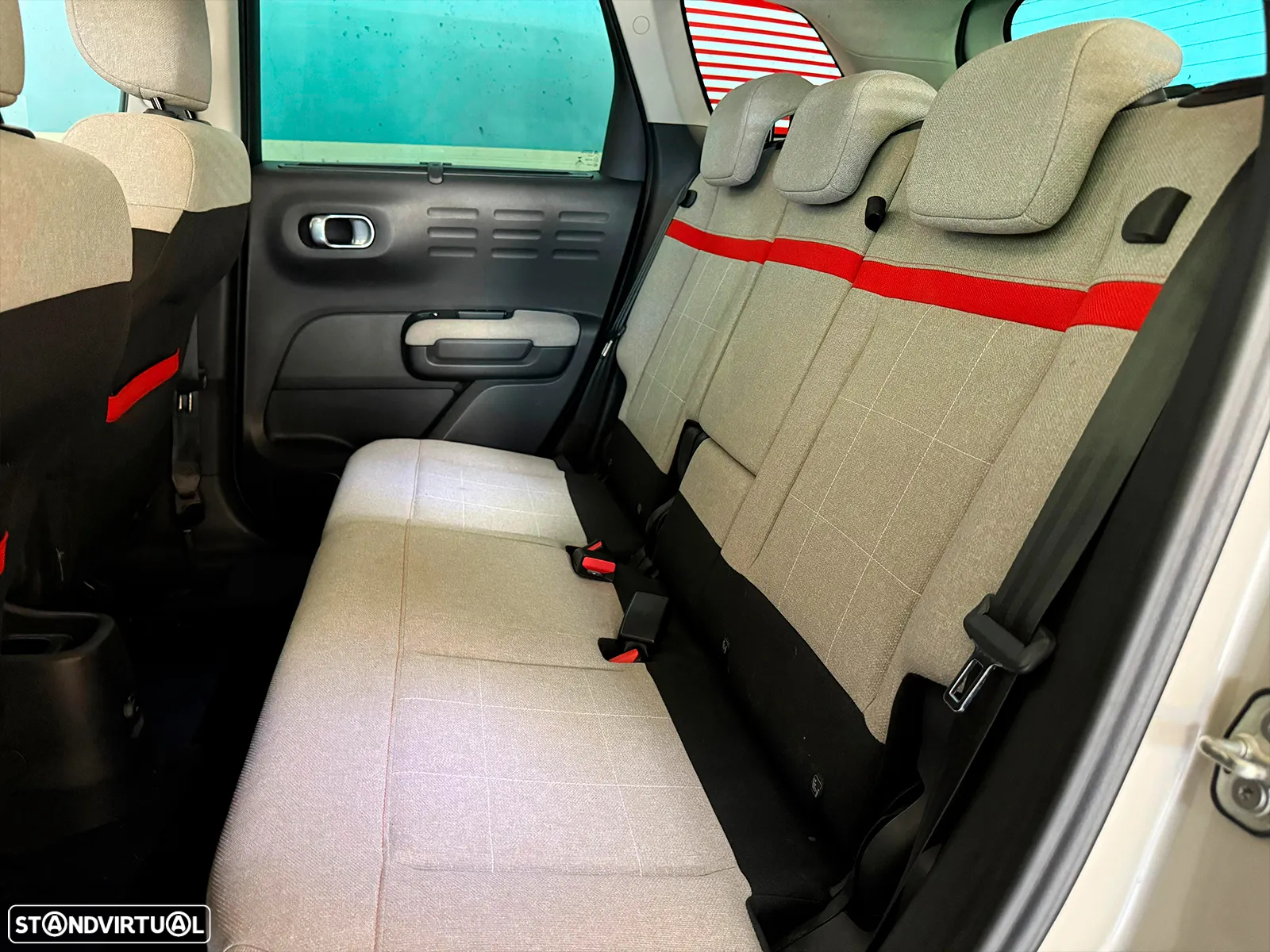 Citroën C3 Aircross PureTech 110 Stop & Start EAT6 Shine - 13