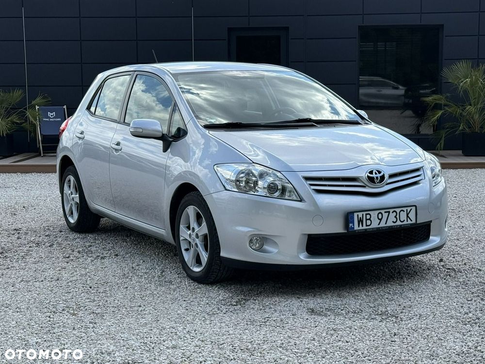 Toyota Auris 1.6 Active - 1