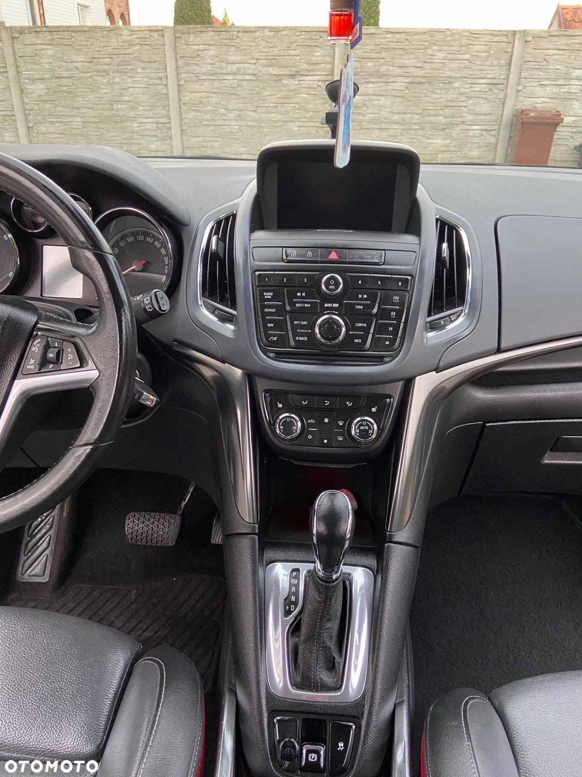 Opel Zafira 2.0 CDTI Cosmo - 11
