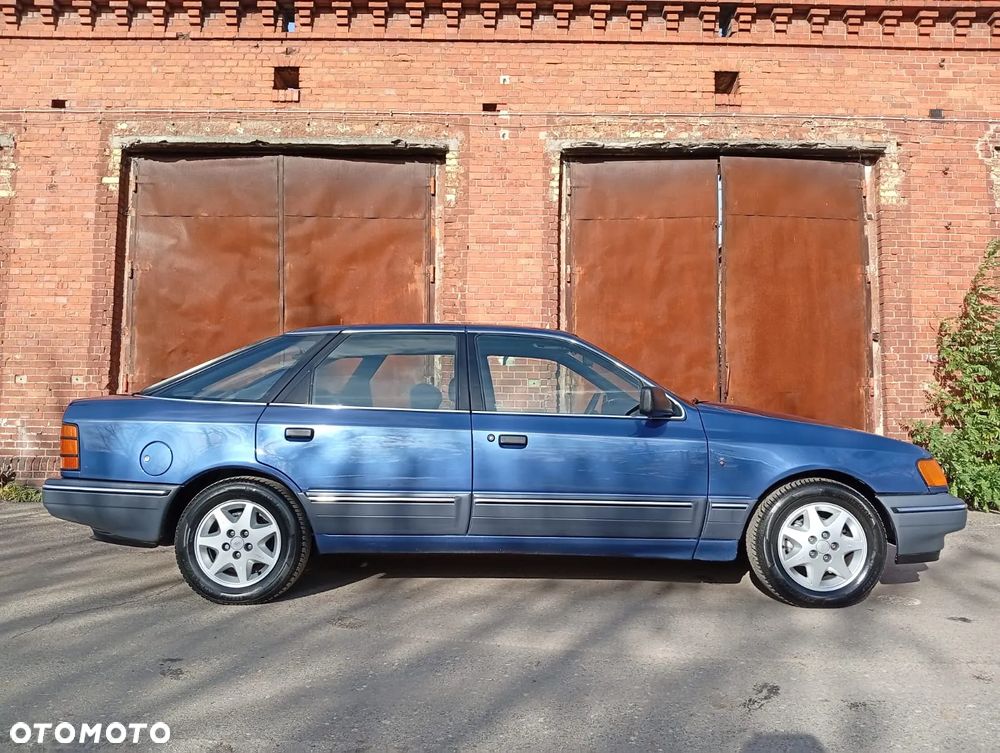 Ford Scorpio - 4