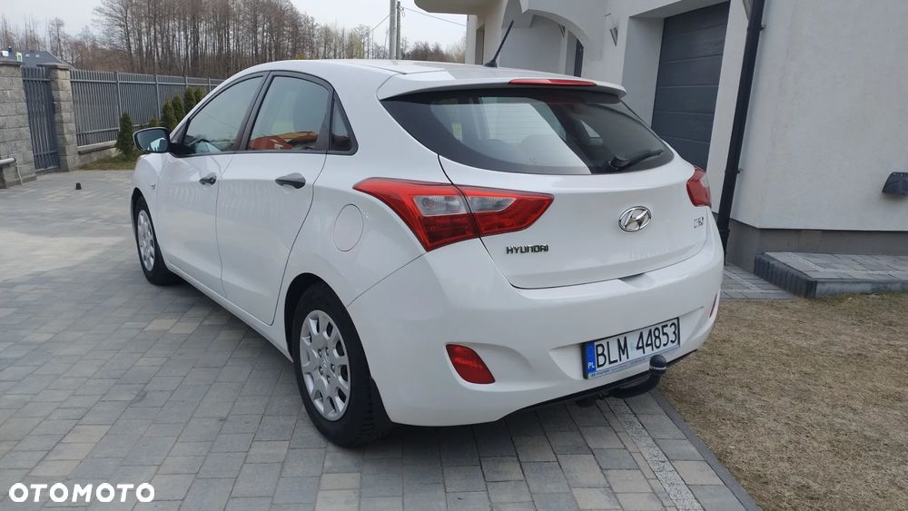 Hyundai i30 1.4 Comfort - 11
