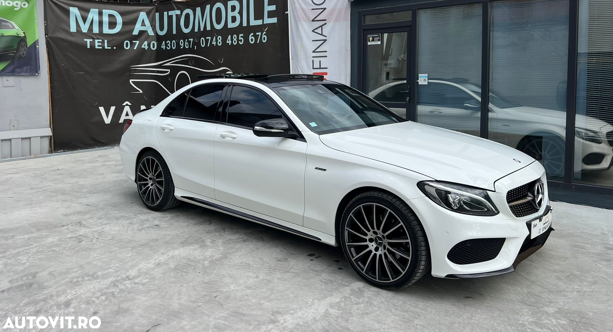 Mercedes-Benz C - 19