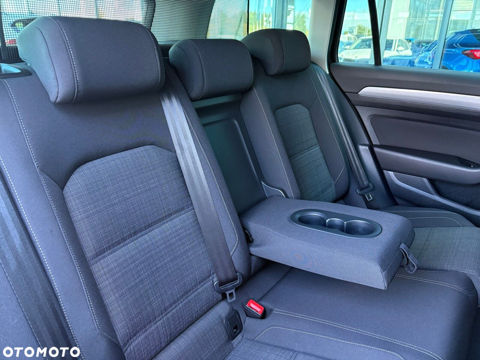 Volkswagen Passat 2.0 TDI Business DSG - 15