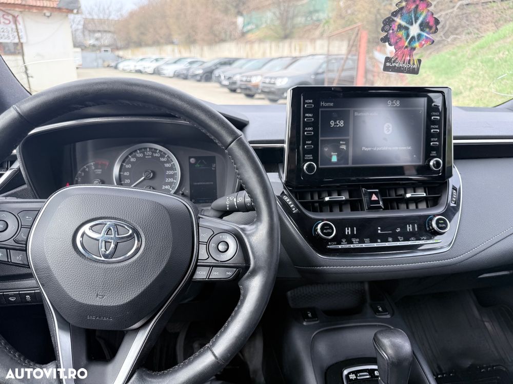 Toyota Corolla 1.8 Business Edition - 2