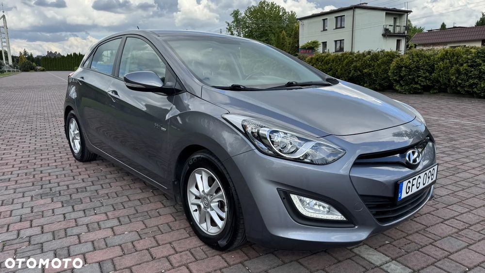 Hyundai i30 blue 1.6 GDI Passion - 18