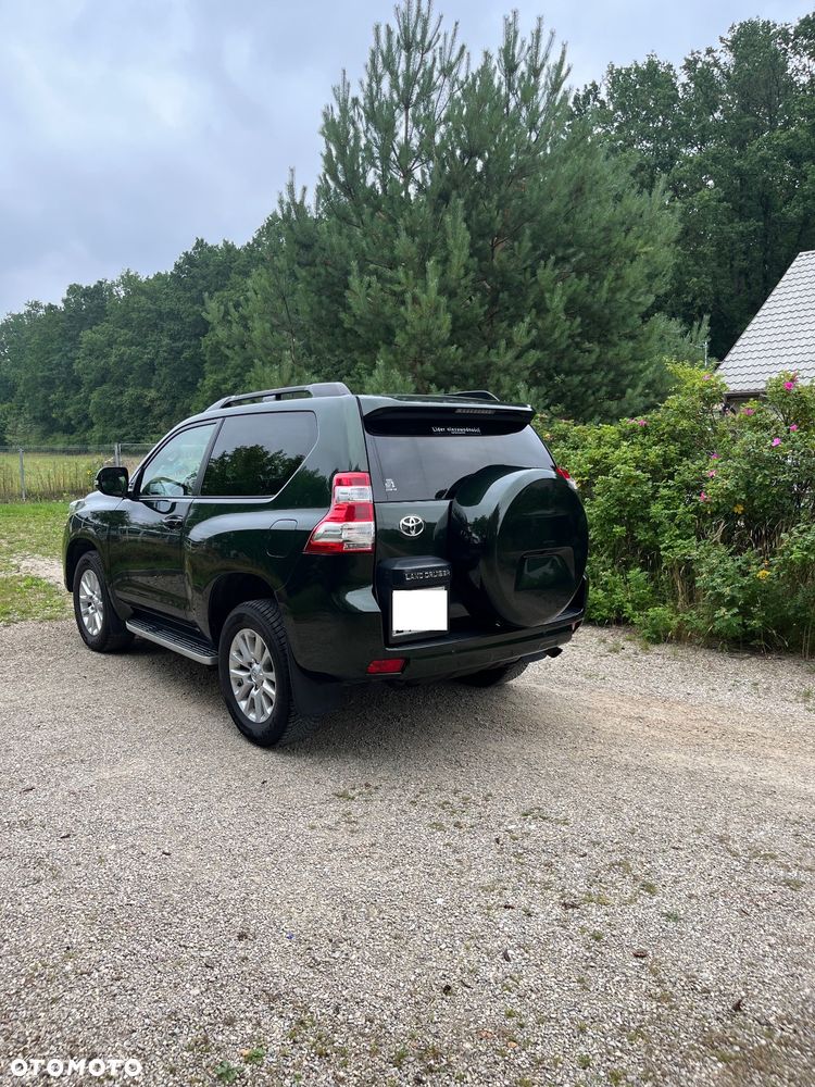 Toyota Land Cruiser - 4