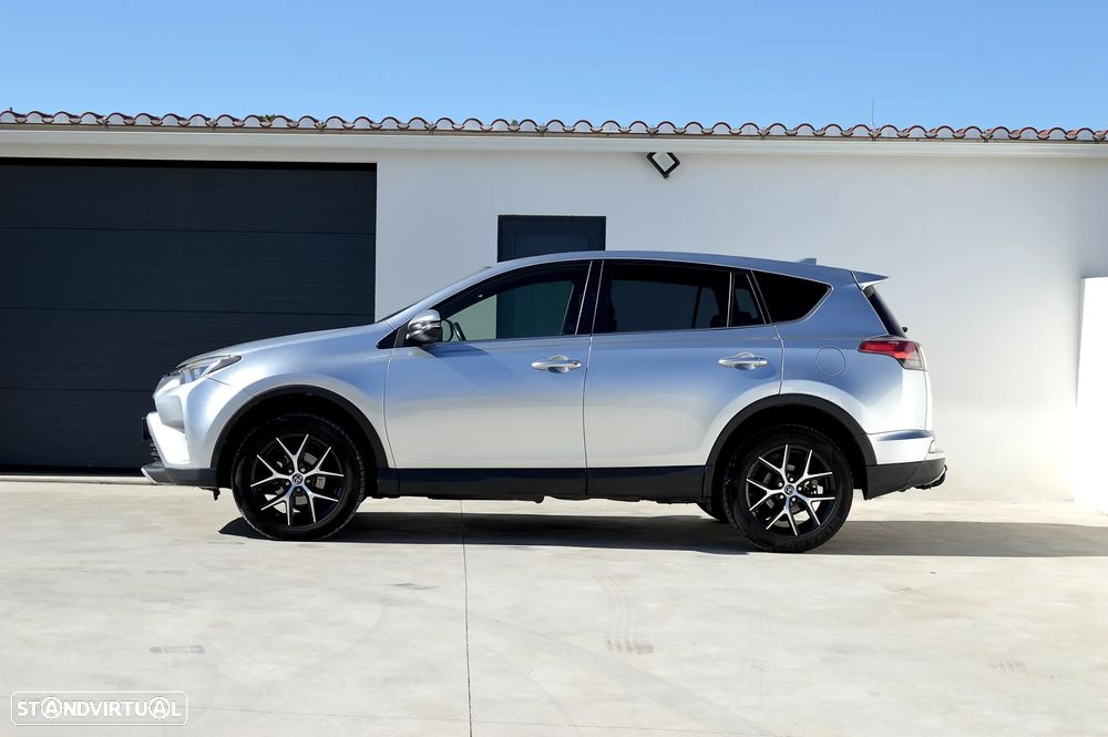 Toyota RAV4 2.0 D-4D 4x2 S&S Comfort - 5