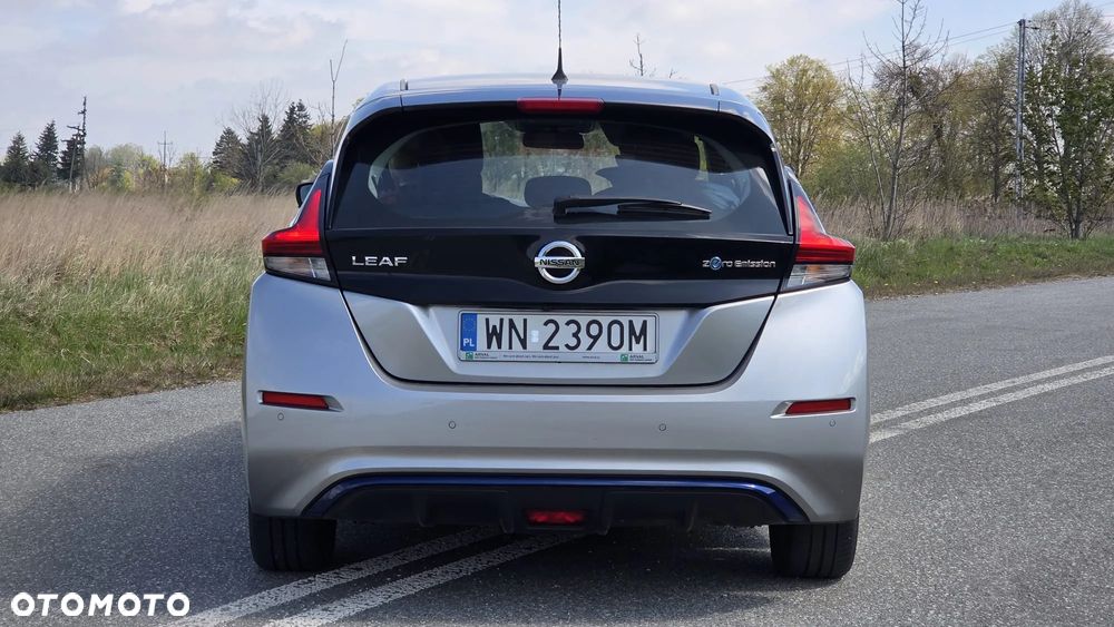 Nissan Leaf 40kWh Acenta - 11
