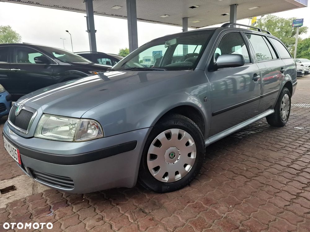 Skoda Octavia 1.6 Combi Ambiente
